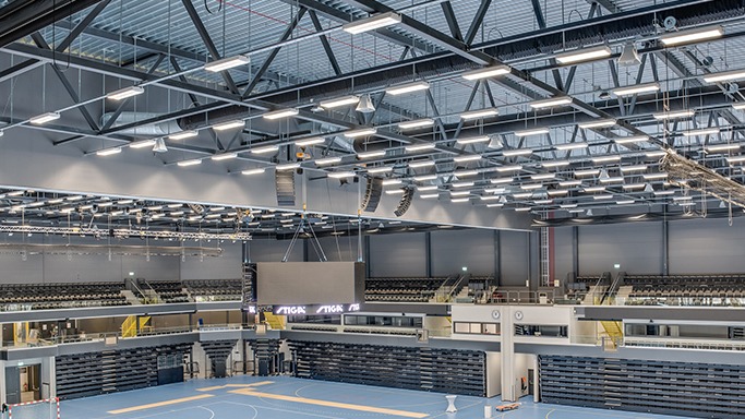 凯尔特人146-115终结快船6连胜，布朗50分，莱昂纳德22分